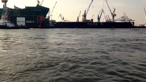 Hamburg-Docks-